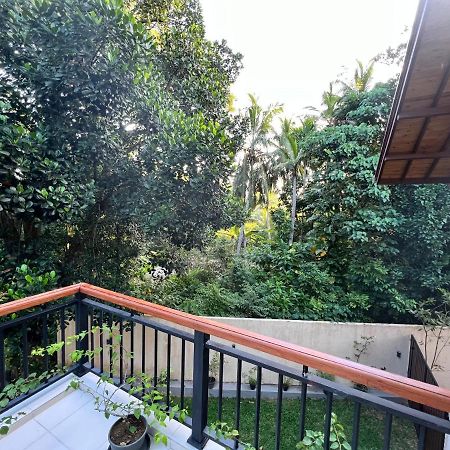 Siri Tropical Retreat Villa Хикадува Екстериор снимка