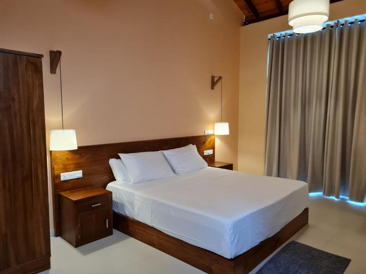 Siri Tropical Retreat Villa Хикадува Екстериор снимка