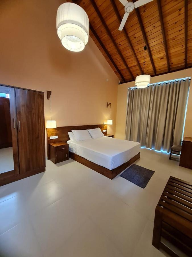 Siri Tropical Retreat Villa Хикадува Екстериор снимка