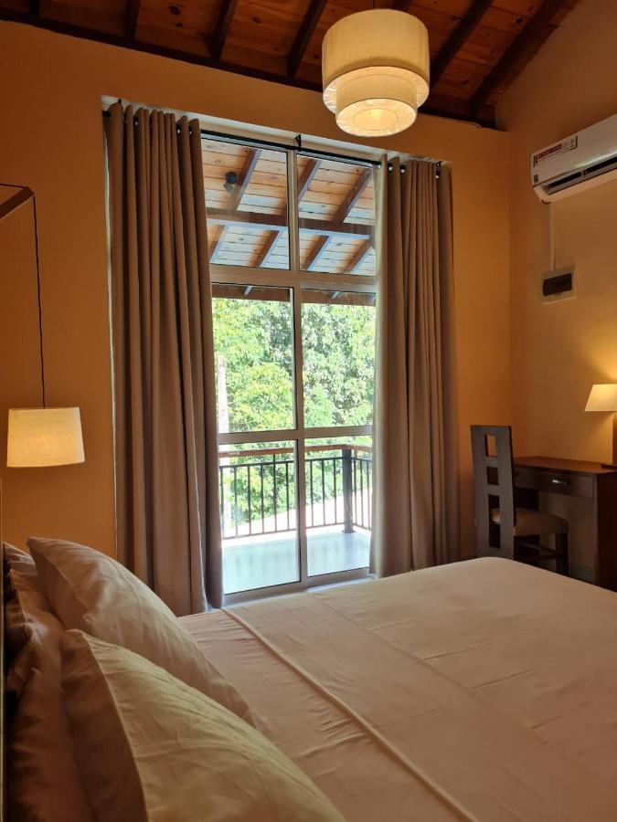 Siri Tropical Retreat Villa Хикадува Екстериор снимка